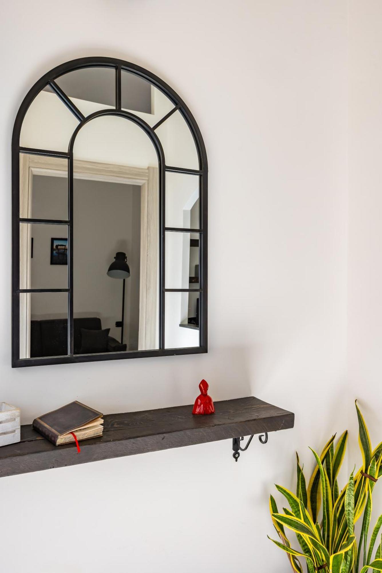Palazzo Mormando - Modern Apartment Napels Buitenkant foto
